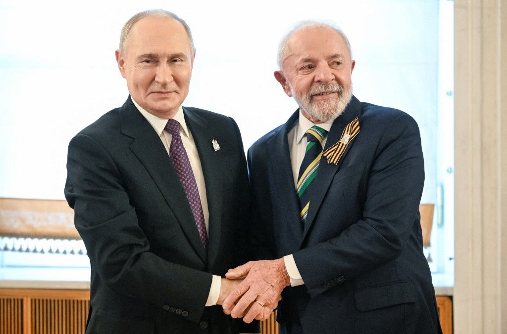 Vlagyimir Putyin orosz és Ignacio Lula da Silva brazil elnök