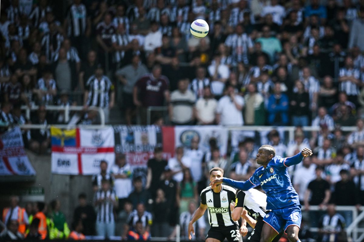 Nicolas Jackson felelőtlen könyököse sokba került a Chelsea-nek a Newcastle United elleni bajnokin
