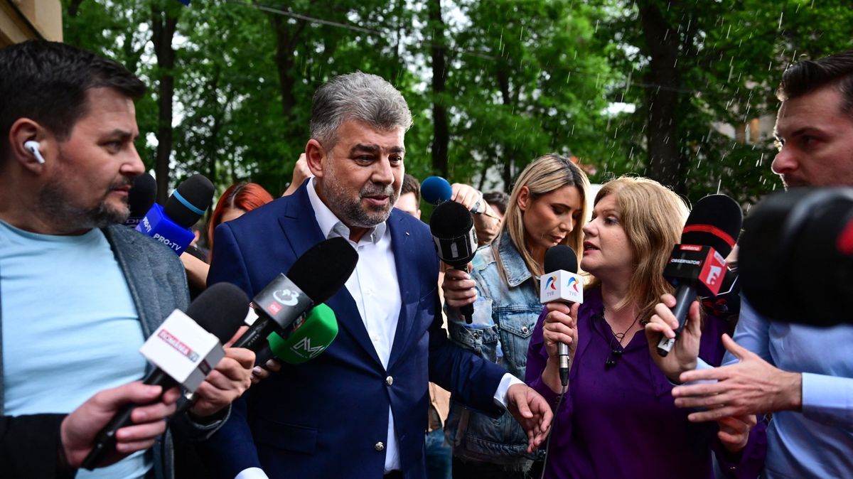 Románia volt miniszterelnöke lemondott pártja éléről