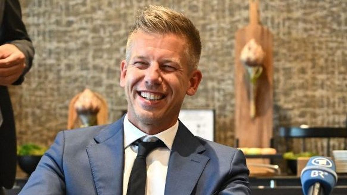 Több százmilliós támogatás érkezett a DatAdat osztrák leánycégéhez nem sokkal Magyar Péter színrelépése előtt