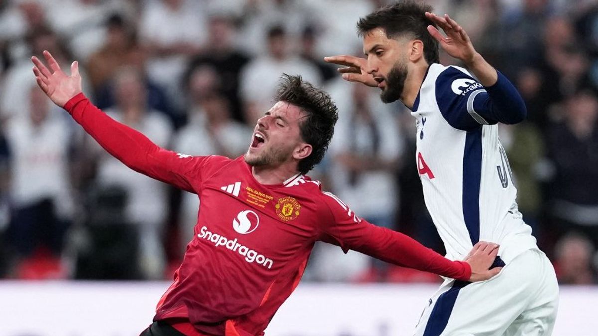 Egy kézről bepattant labdával a Manchester United mindent elveszített