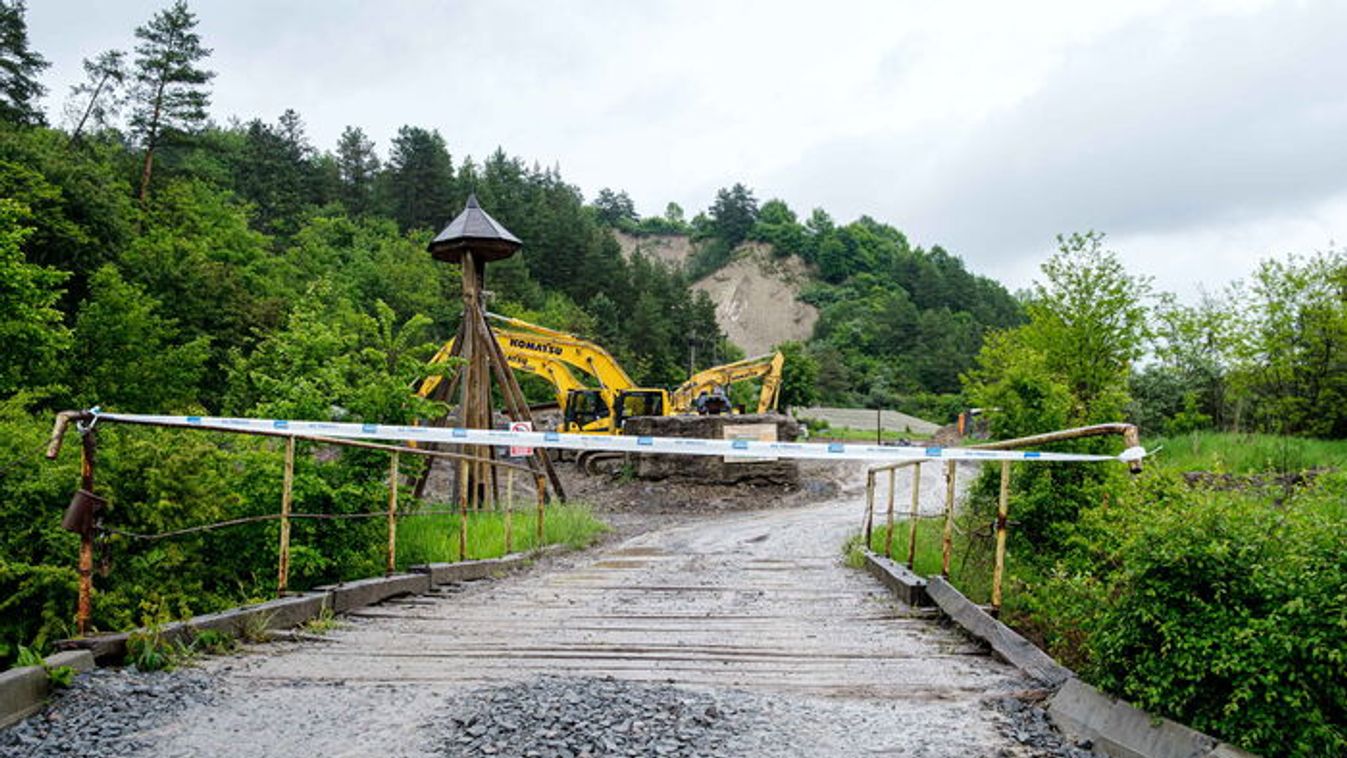 The disaster in Praid is threatening the livelihoods of many people (Photo: MTI/Nandor Veres) 
