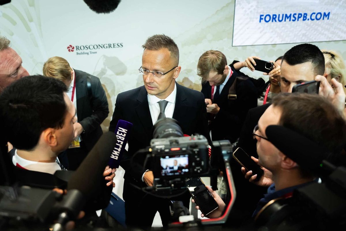 Szijjártó Péter szerint most nem az oroszoktól kell félni