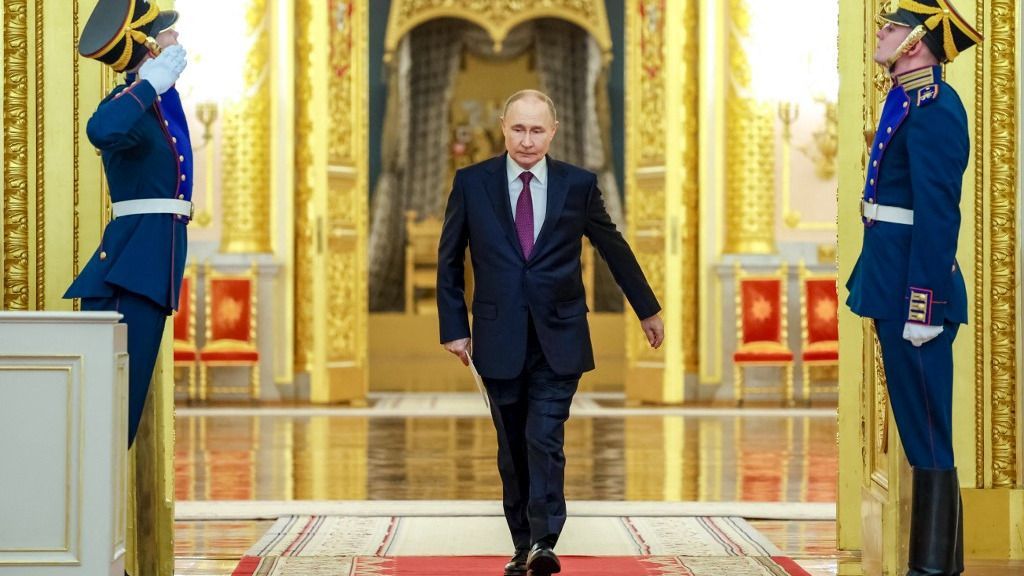 Vlagyimir Putyin orosz elnök menesztette Roman Sztarovoitot a közlekedési miniszteri tisztségből (Fotó: ALEXANDER KAZAKOV)