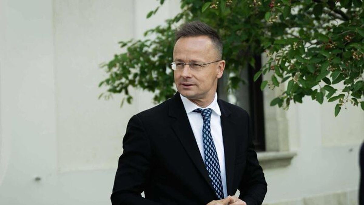 Hungary FM: Polish Presidential Election a Major Patriot Victory