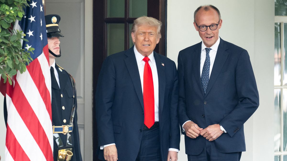 Donald Trump Friedrich Merz kancellárral tárgyal