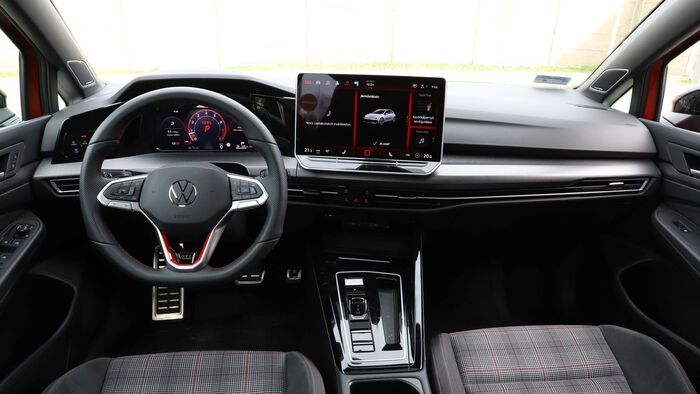 Volkswagen Golf GTI