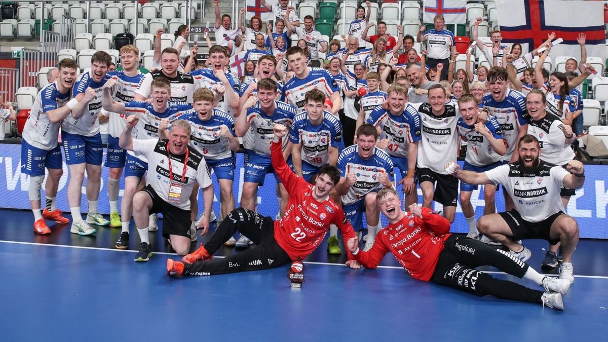 Egy apró faluból indultak, az egész világ ámul a vb-csodájuk drámaiságán