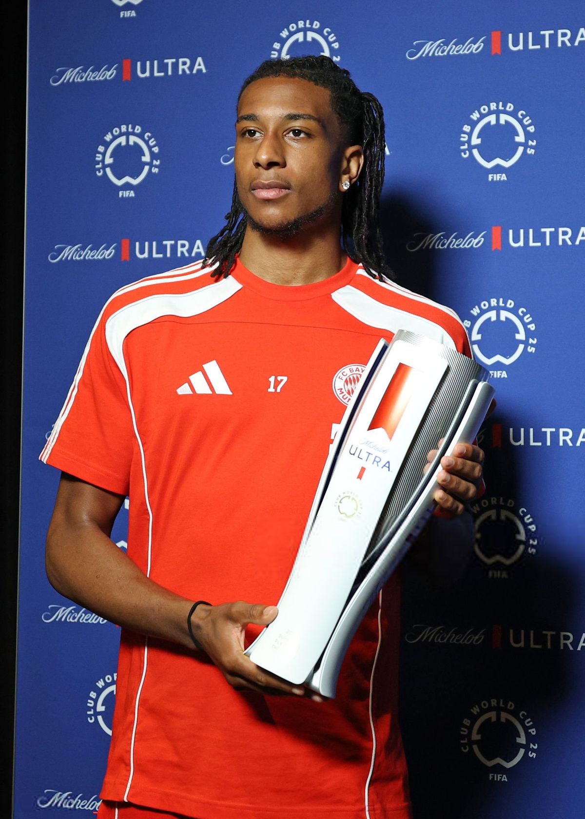 Michael Olise lett a meccs és a Bayern München legjobbja