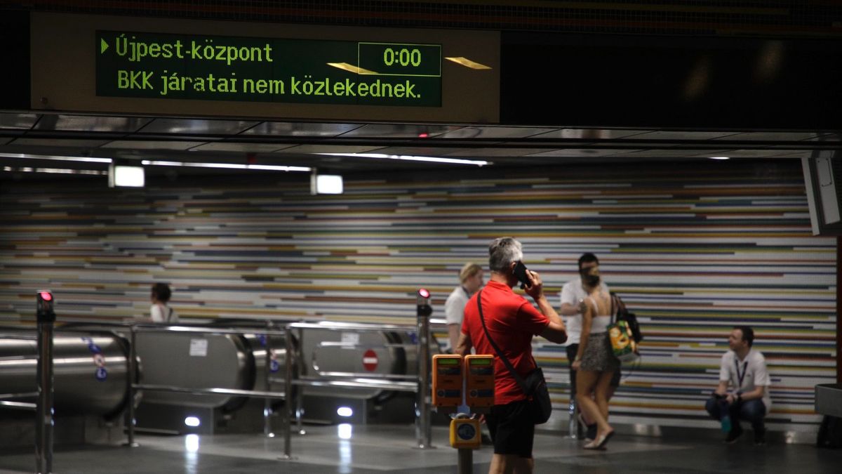 Leállt Budapesten a közösségi közlekedés