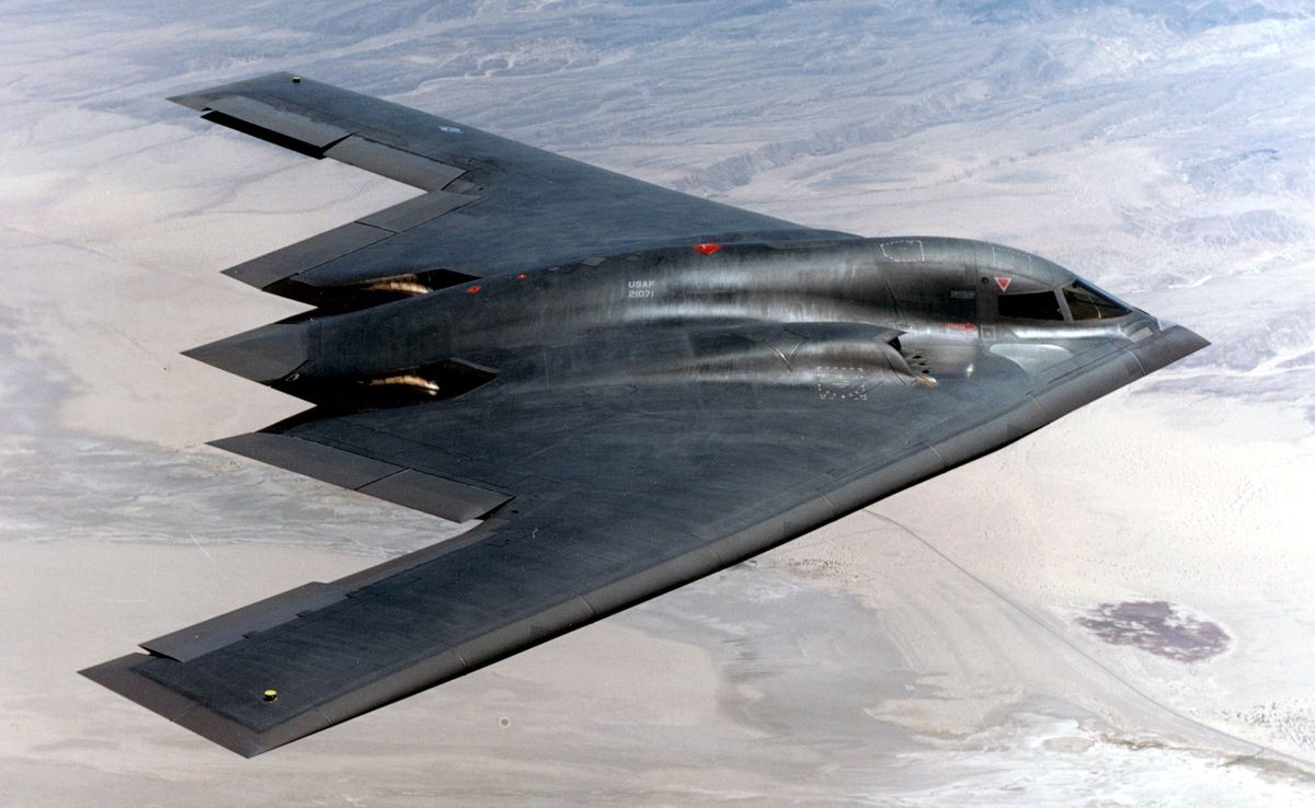 A B-2 Spirit a sci-fi világát idéző hadászati nehézbombázó