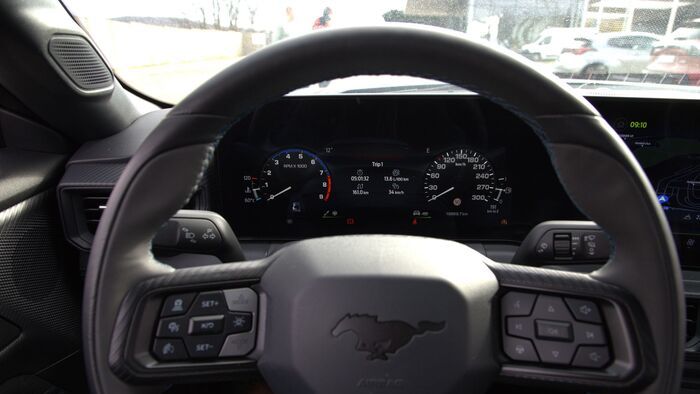 Ford Mustang Dark Horse