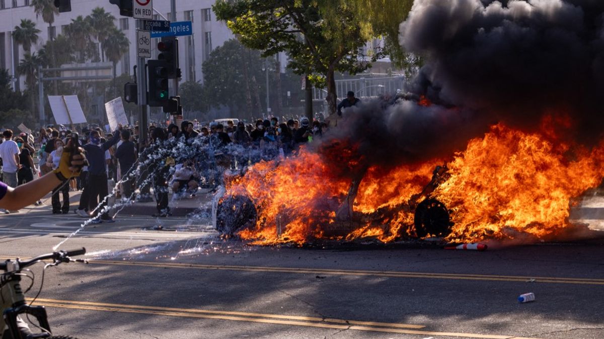 A demokraták hazudnak a Los Angeles-i zavargásokról + videó