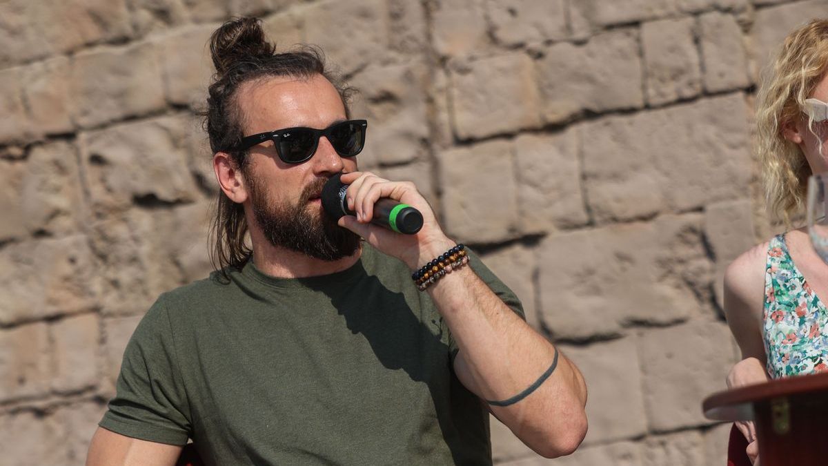 Kádár L. Gellért szerint nem volt elég véres a Hunyadi nyitójelenete