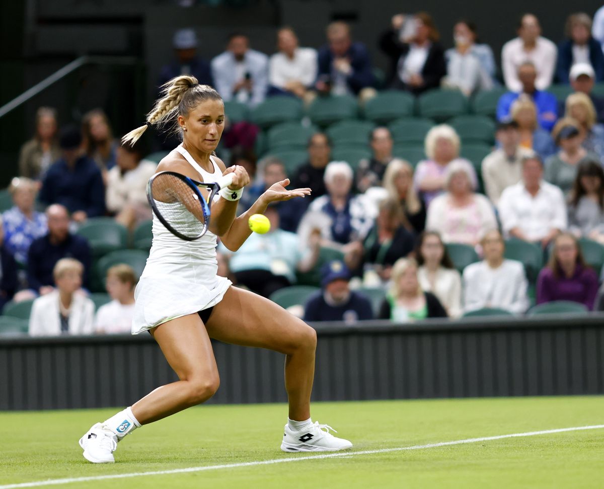 Lois Boisson nem, Udvardy Panna viszont továbbjutott Wimbledonban