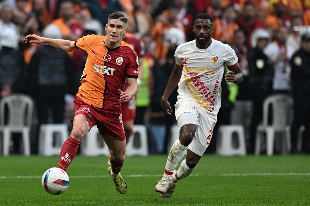 Sallai Roland lendületben, a Galatasaray bajnoki címében és kupagyőzelmében is fontos szerepet játszott