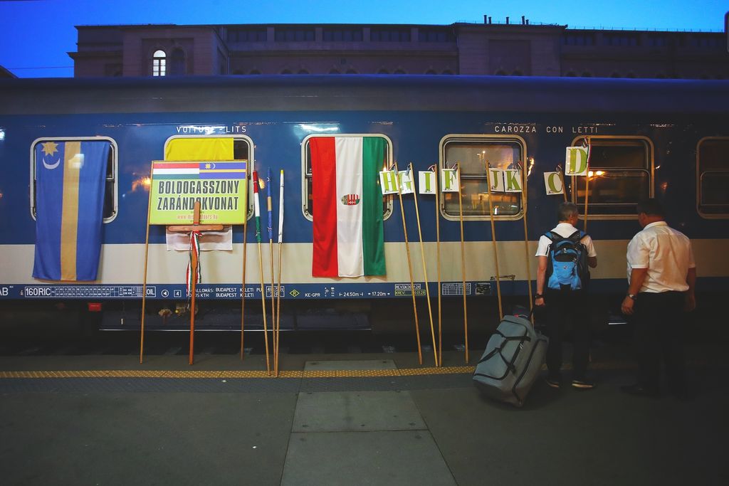 20250605 budapest keleti pu boldogasszony zarandokvonat elindul csiksomlyora havran zoltan magyar nemzet