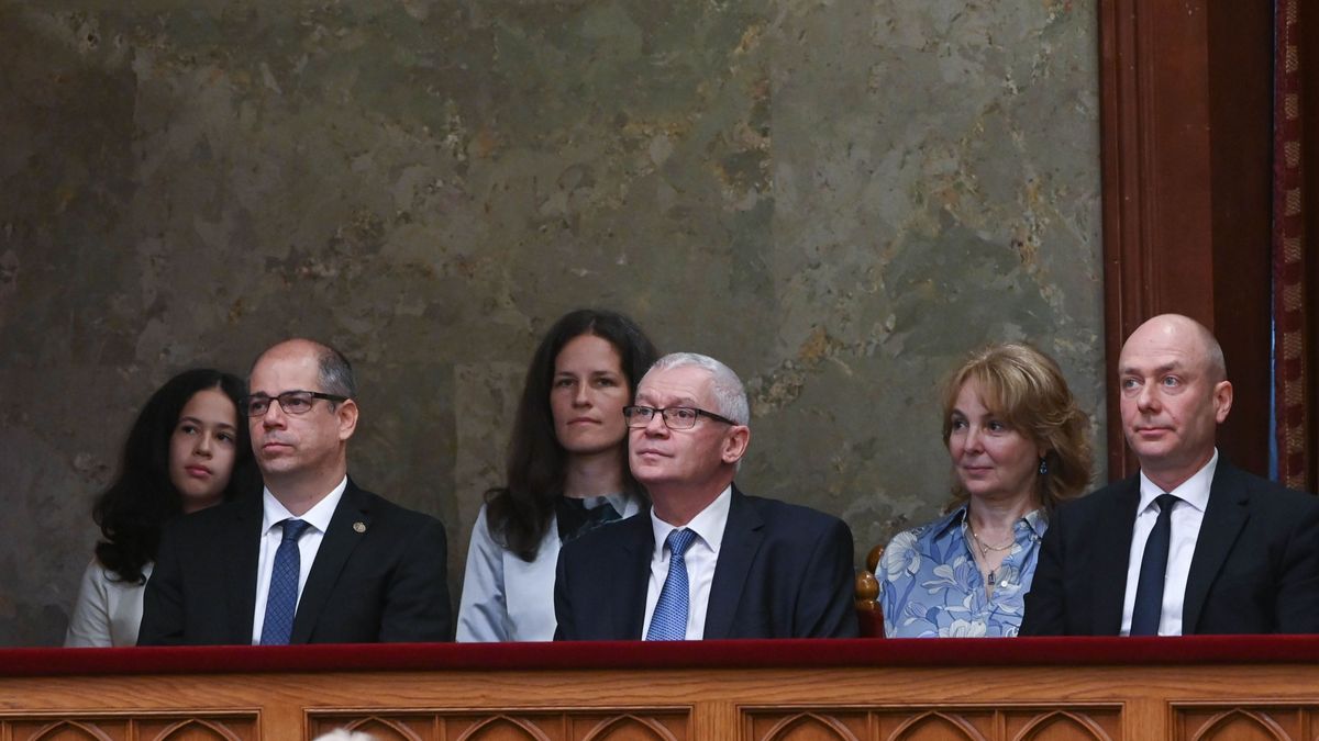 Beiktatták az új legfőbb ügyészt