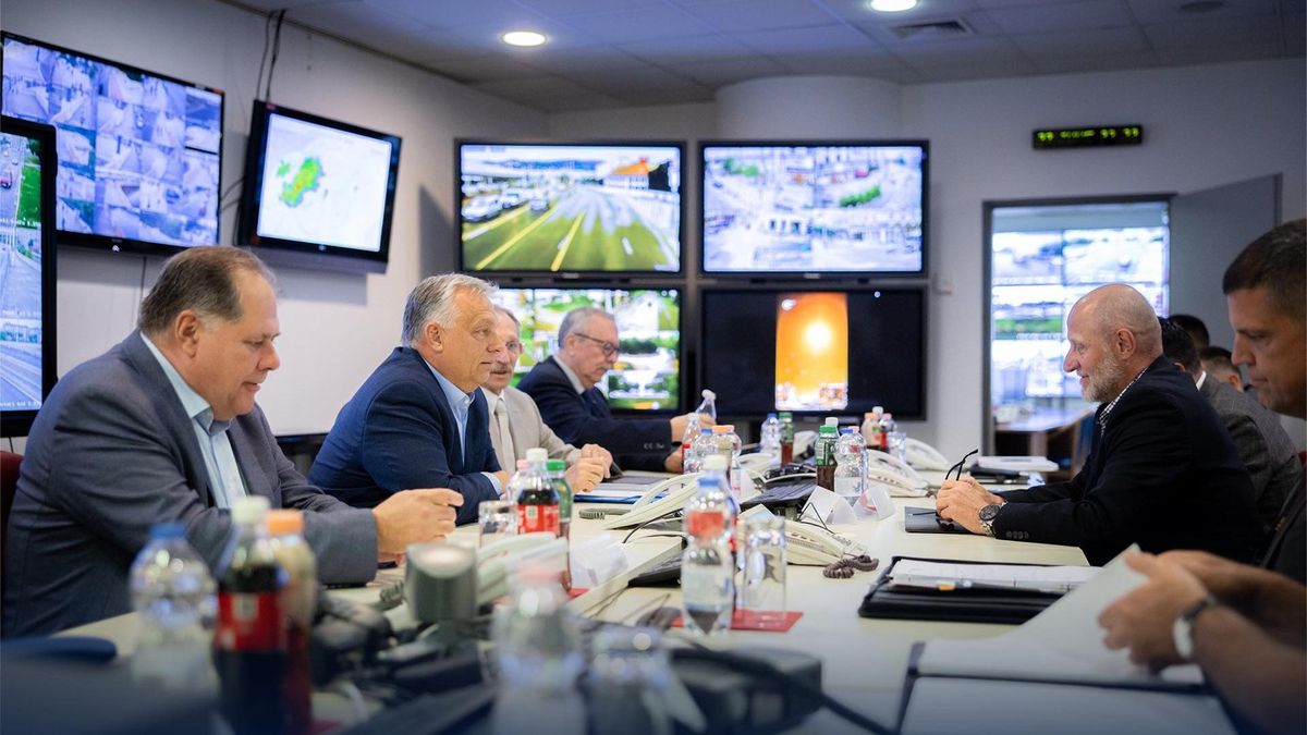 Orbán Viktor: Fokozott ellenőrzések jönnek a háború miatt
