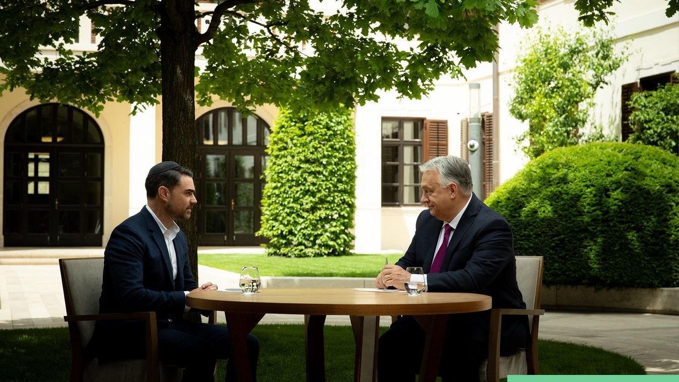 Orbán Viktor Ben Shapirónak adott interjút (Forrás: Facebook)