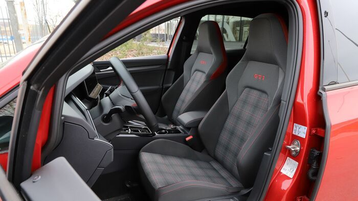 Volkswagen Golf GTI