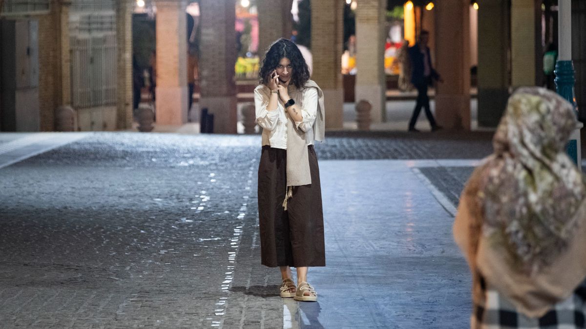 Irán célkeresztbe vette a WhatsAppot