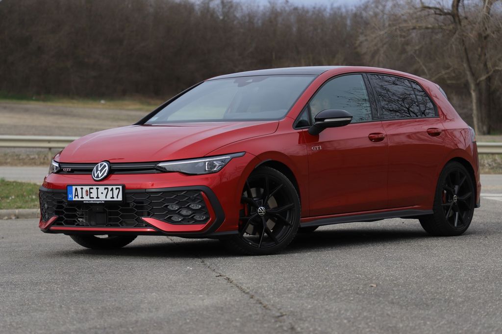 Volkswagen Golf GTI