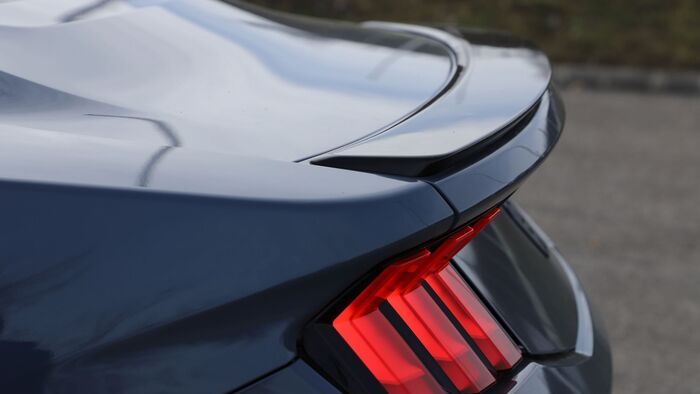 Ford Mustang Dark Horse