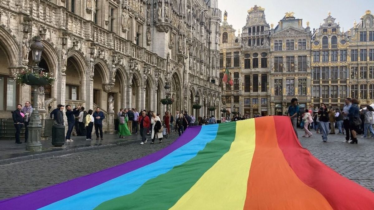 Brüsszel csődben: nincs pénz, nincs kormány, nincs megoldás