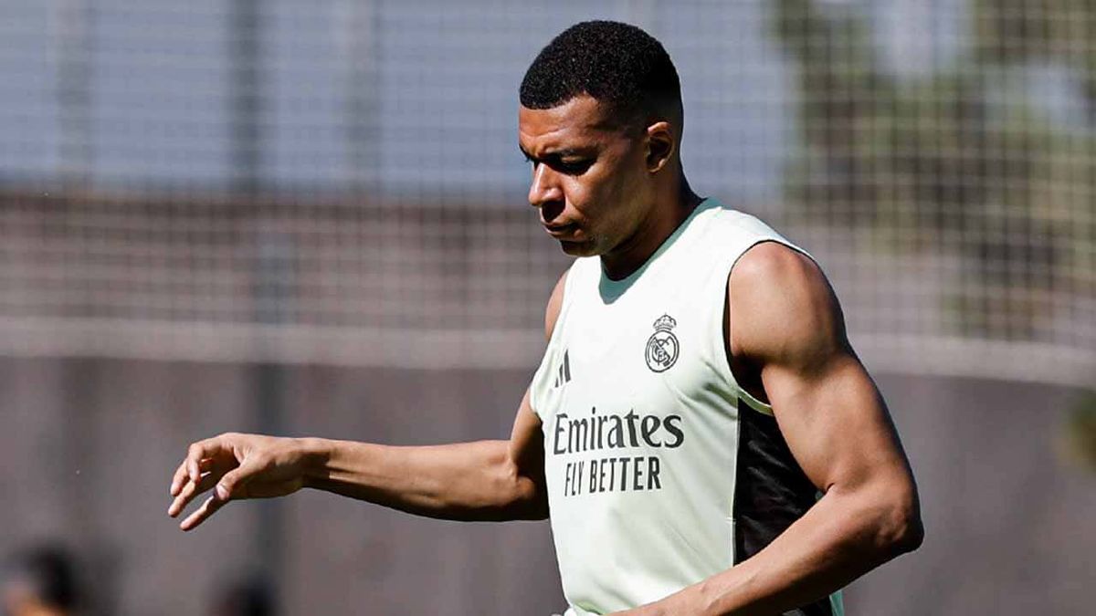 Kylian Mbappé napok óta nem tud együtt edzeni a társaival, kérdés mikor léphet pályára