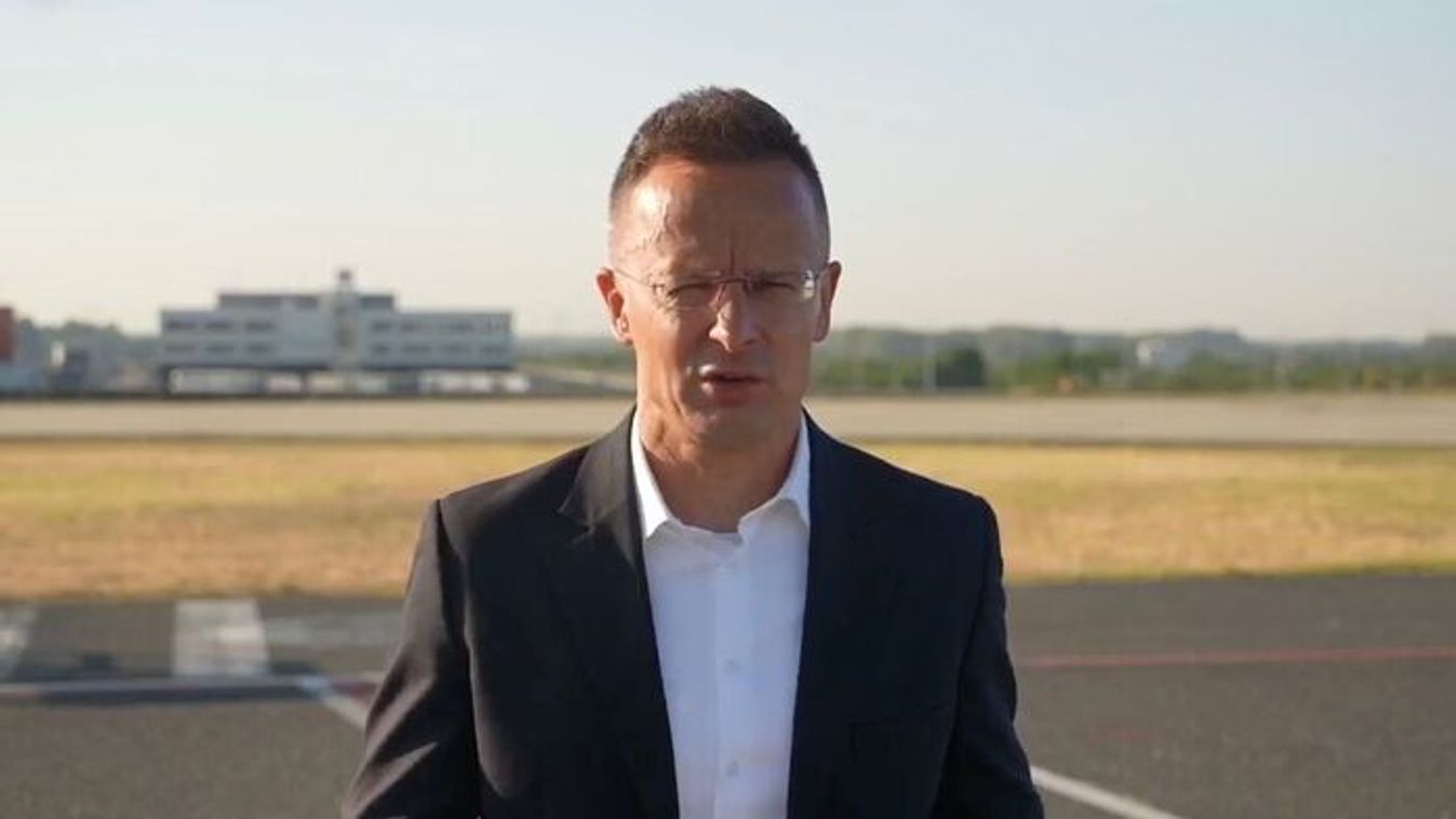 Minister of Foreign Affairs and Trade Peter Szijjarto (Source: Facebook)