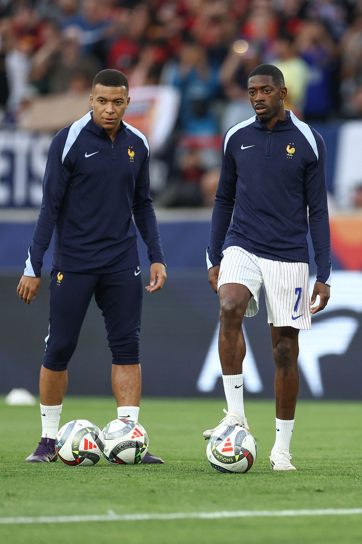 Kylian Mbappé véleménye szerint barátjának, Ousmane Dembélének kellene megnyernie az Aranylabdát.