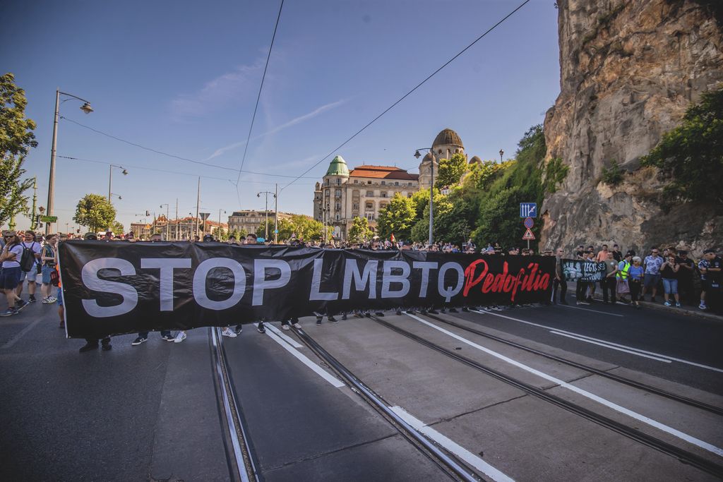 30. Budapest Pride ellentüntetők
64 vármegye