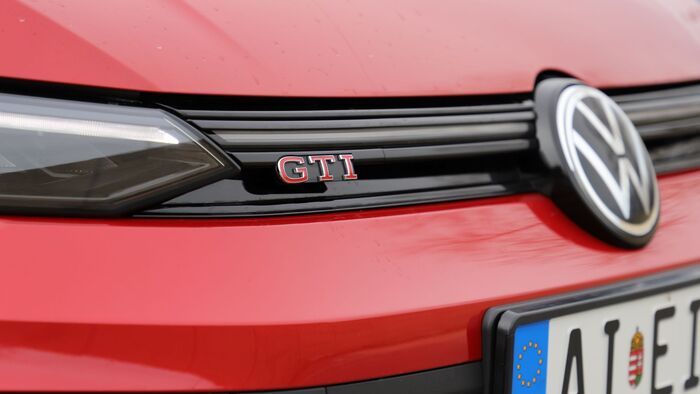 Volkswagen Golf GTI