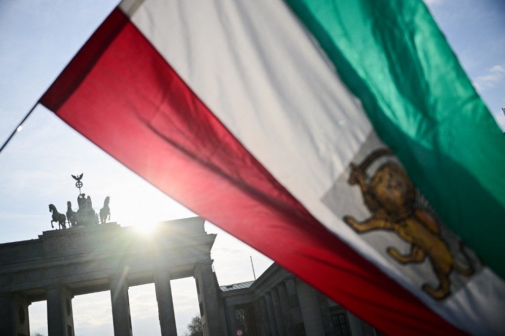 Irán