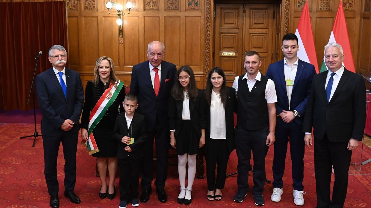 Semjén Zsolt: Nincs A és B kategóriájú magyar állampolgár, egy magyar nemzet van