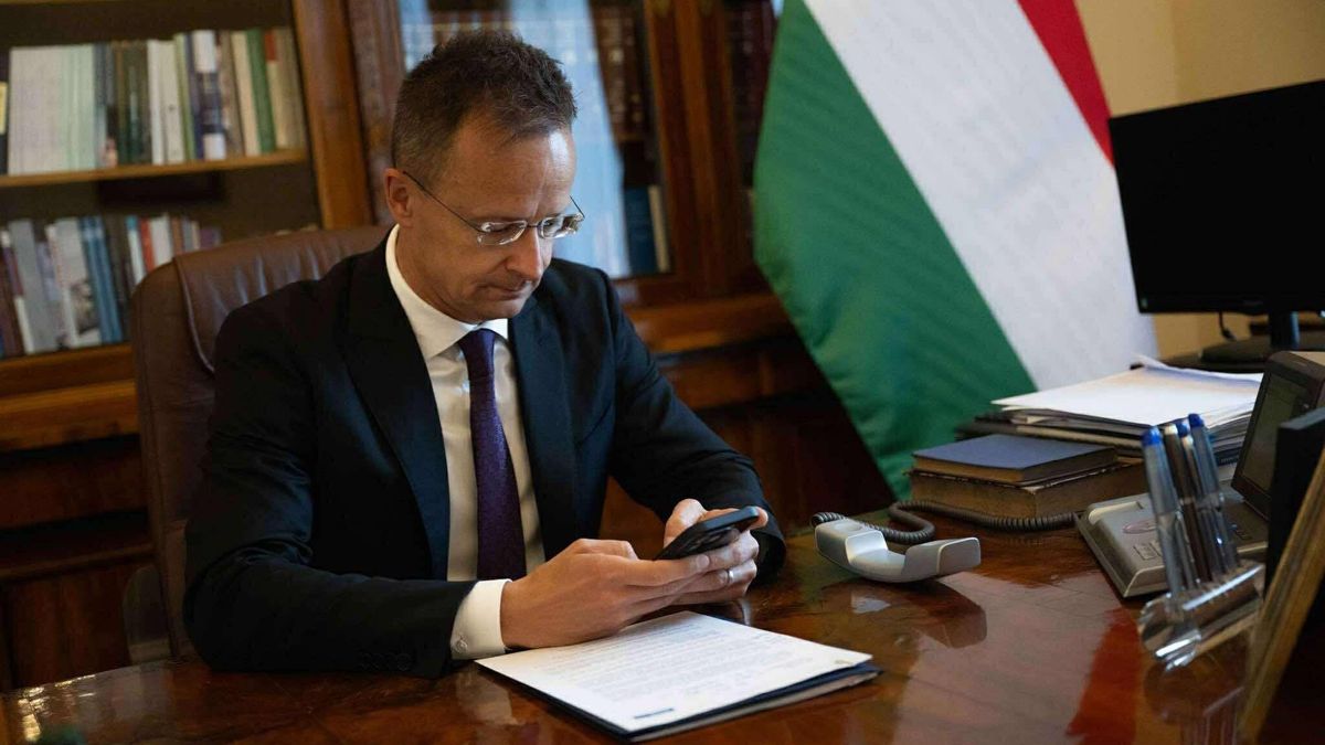 Szijjártó Péter telefonon egyeztetett izraeli kollégájával