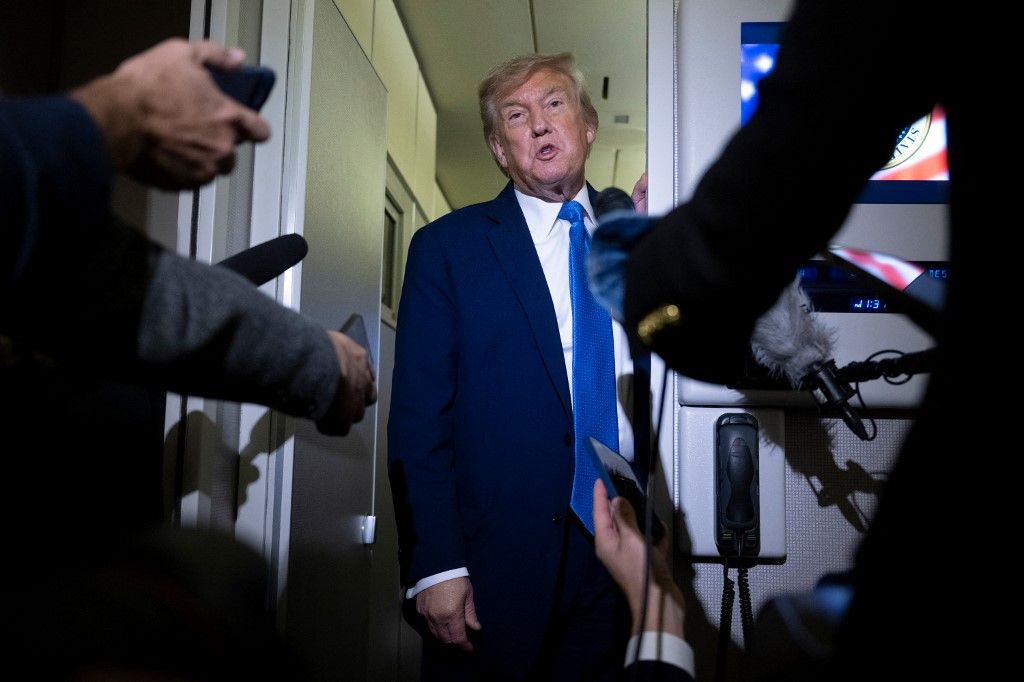 Ali Hamenei televíziós beszédében reagált Trump szavaira
