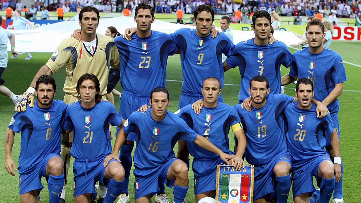 Az olasz labdarúgó-válogatott 2006-ban vb-t nyert.