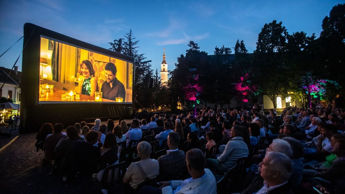 Találkozunk, koccintunk, beszélgetünk – így ünnepel a filmes szakma