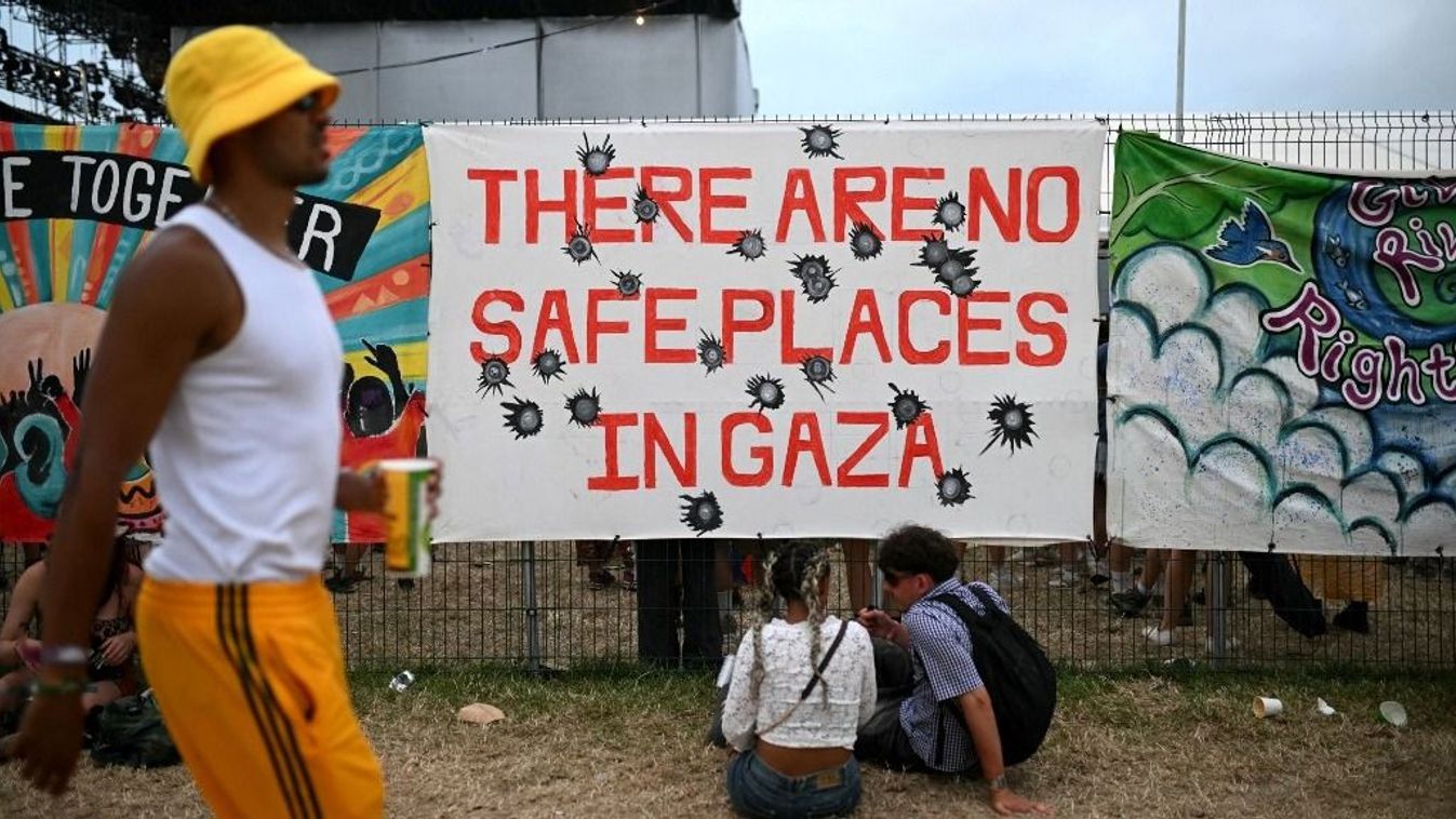A rendőrség nyomoz a Glastonbury fesztivál egyik előadója ellen