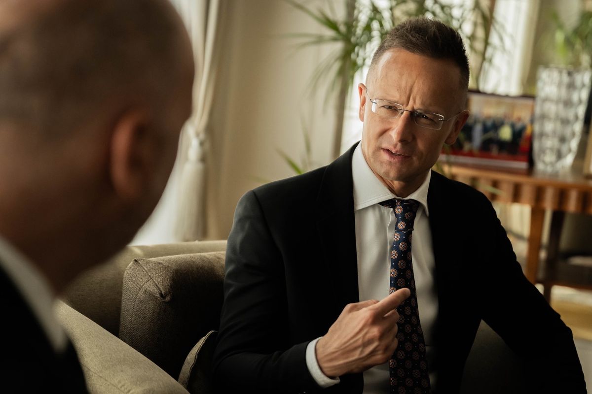 Szijjártó Péter Pandy Péterrel egyeztetett