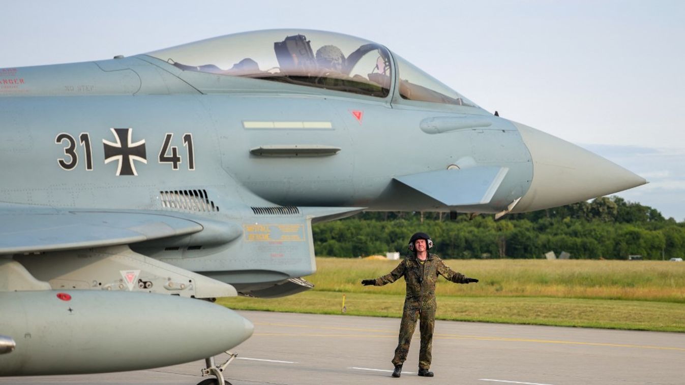 Németország világháborúra készül (Fotó: AFP)