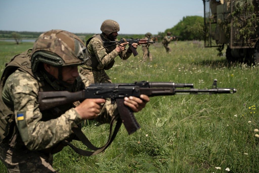 Zelenszkij folytatja a kényszersorozást Fotó: AFP