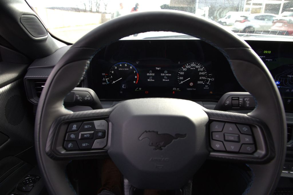 Ford Mustang Dark Horse