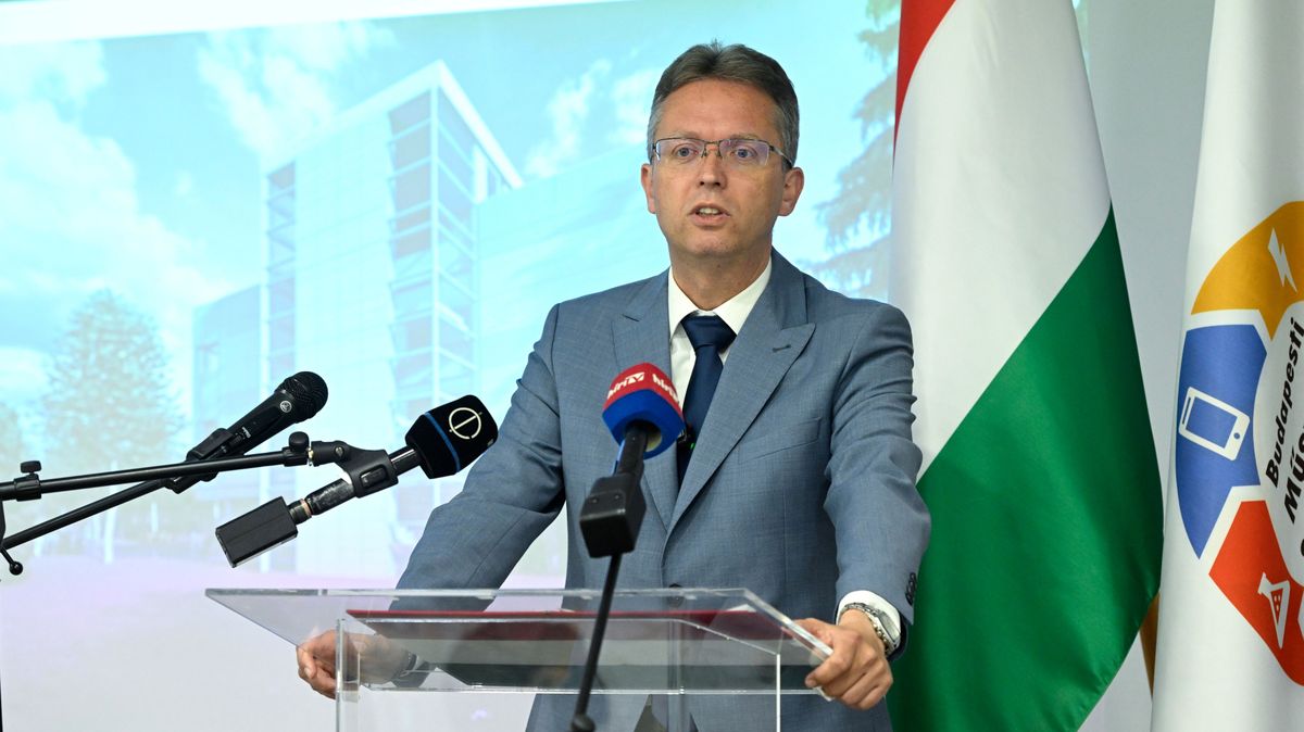 Budapest, 2025. június 12.
Hankó Balázs kultúráért és innovációért felelős miniszter a szakképzési ágazati tudásközpontok kialakítását célzó projekt bejelentésén a Budapesti Műszaki Szakképzési Centrumban 2025. június 12-én. Szakképzési ágazati tudásközpontok kialakítására öt szakképzési centrum nyert el összesen 21,4 milliárd forint támogatást a szakképzés további fejlesztése érdekében.
MTI/Lakatos Péter
