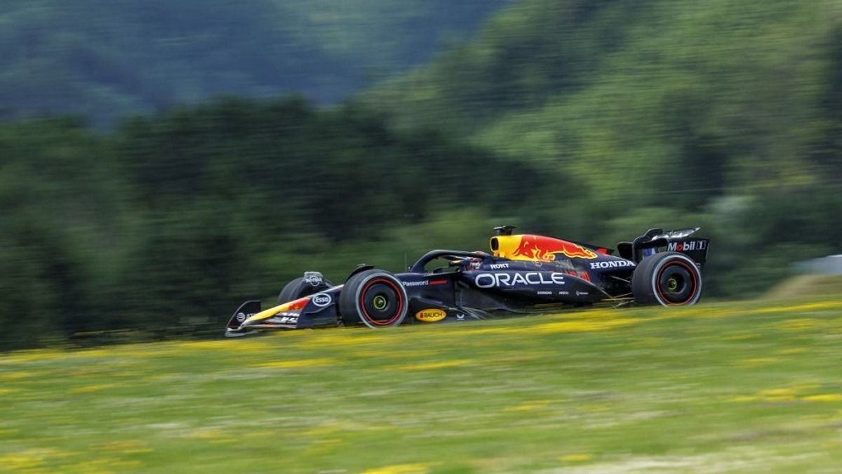 Tömegbaleset miatt csúszott az időmérő, ami Verstappen betlijét hozta