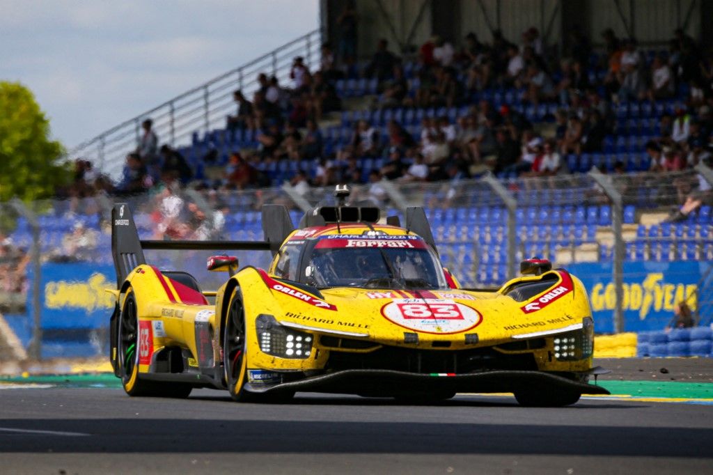Robert Kubica egy sárga Ferrari volánja mögött lett Le Mans új bajnoka