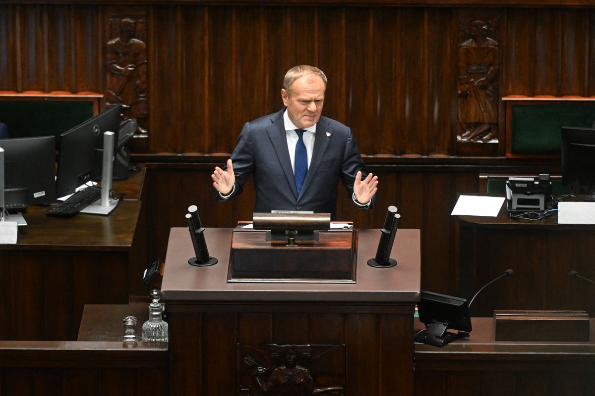 Donald Tusk kormányáról döntött a szejm