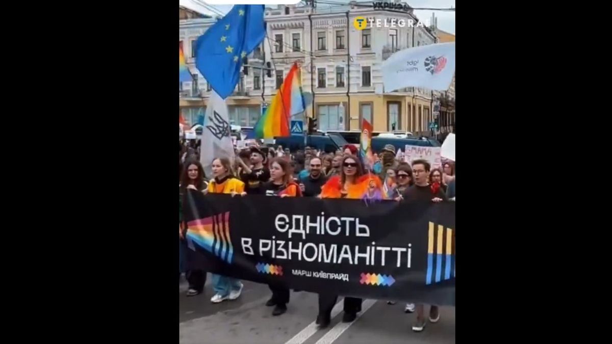 Szombaton rendezték meg Kijevben az első Pride felvonulást (Forrás: X-videó képkivágás)